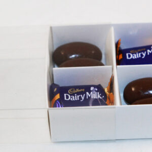 100 Pack of White Card Chocolate Sweet Soap Product Reatail Gift Box - 4 Bay Compartments - Clear Slide On Lid - 8x8x3cm