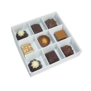 100 Pack of White Card Chocolate Sweet Soap Product Reatail Gift Box - 9 bay 4x4x3cm Compartments  - Clear Slide On Lid - 12x12x3cm