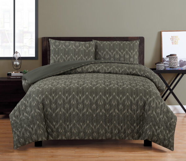 Oak EMBOSSED QUILT COVER SET - QUEEN