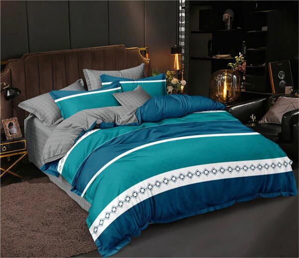 Devon King Size Quilt/Duvet Cover Set