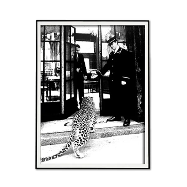 HomeDiscount-Wall Art 40cmx60cm Luxury Brand Leopard Jewelry Shop Poster  Black Frame Canvas